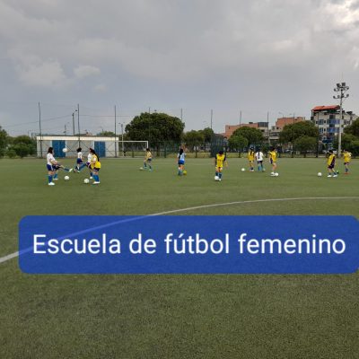 escuelafutboldamas