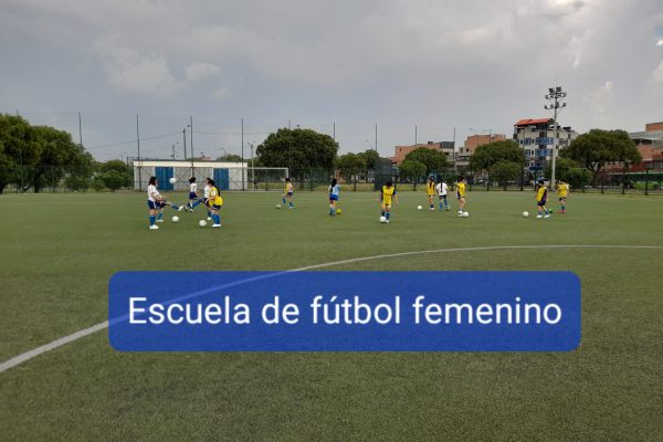 escuelafutboldamas